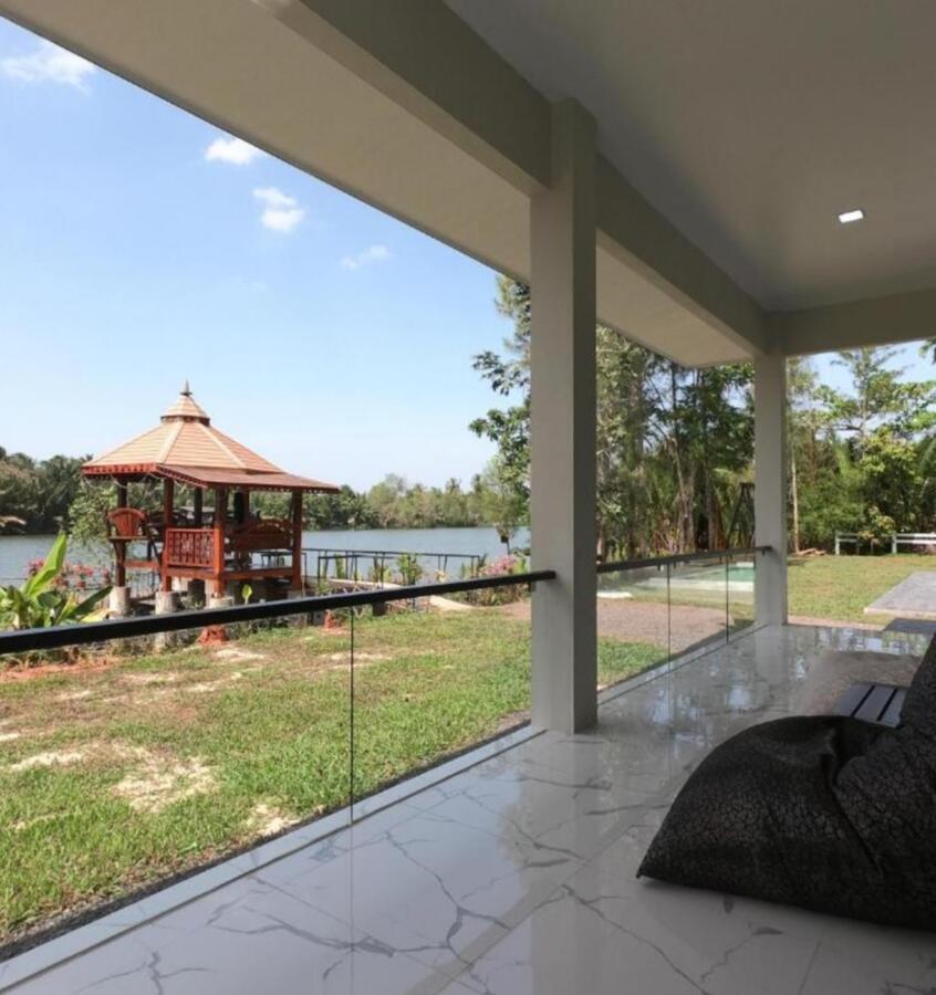 Suan Son Villa Koh Sa Nher สวนสนธิ์วิลล่า เกาะเสนอ Sha 수랏타니 외부 사진