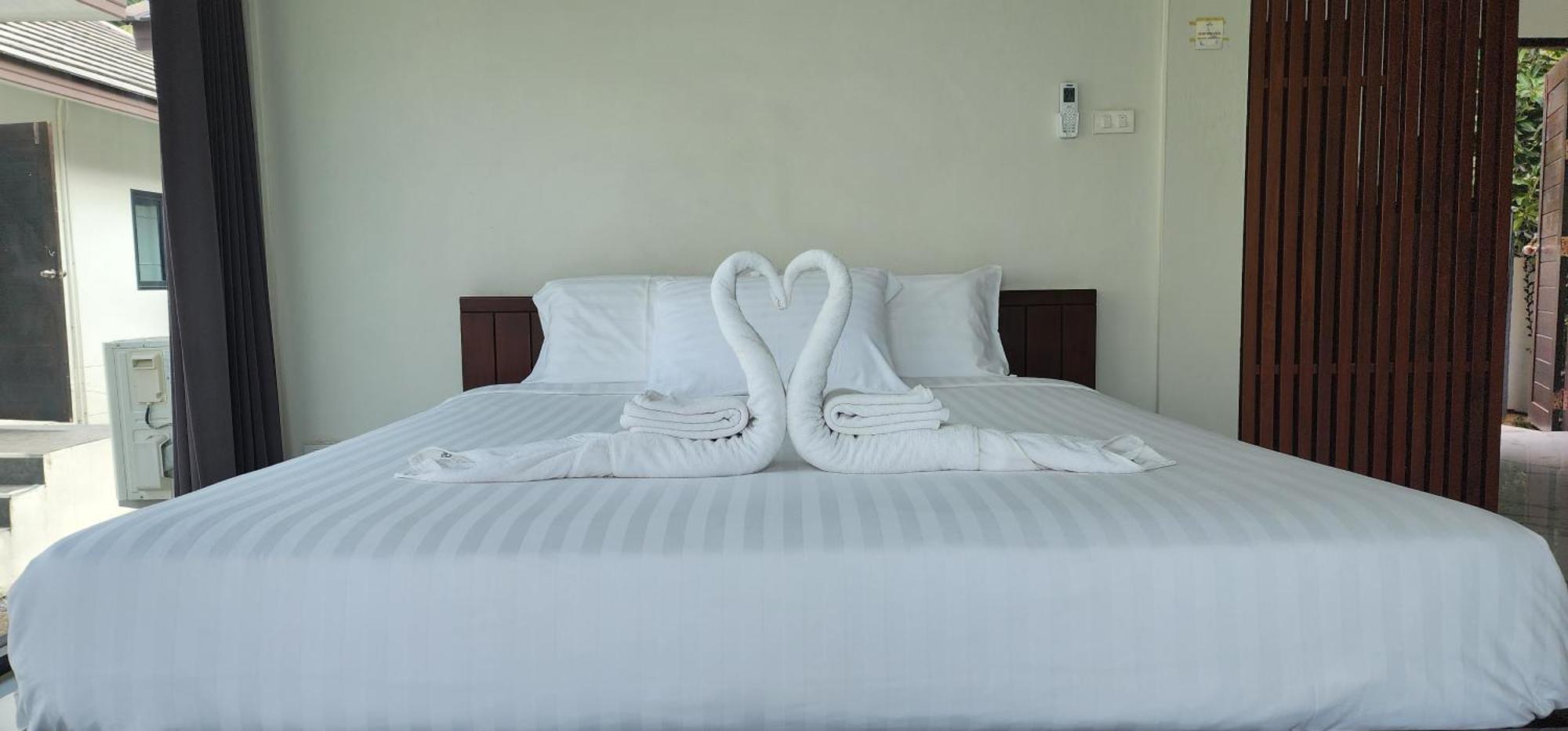 Suan Son Villa Koh Sa Nher สวนสนธิ์วิลล่า เกาะเสนอ Sha 수랏타니 외부 사진