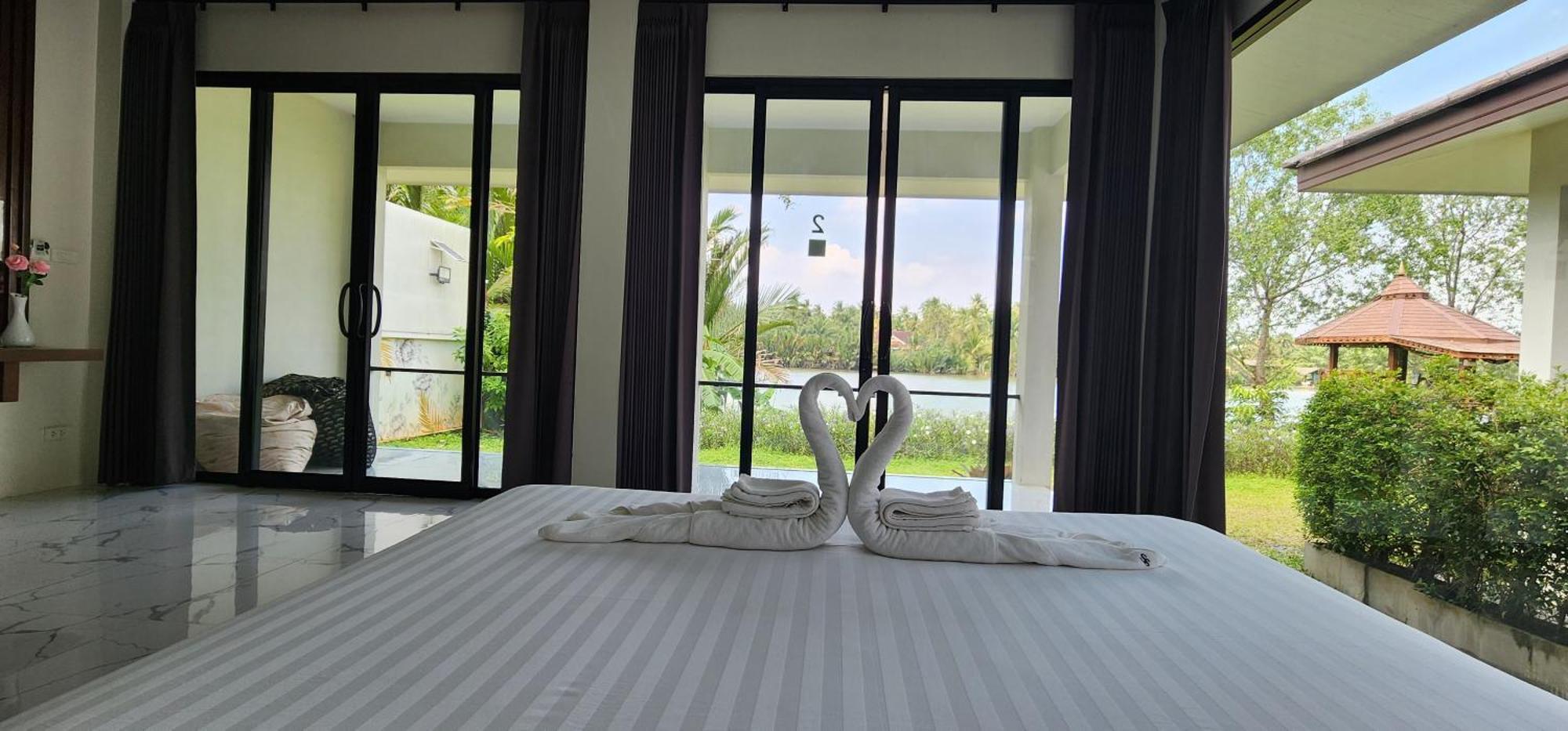 Suan Son Villa Koh Sa Nher สวนสนธิ์วิลล่า เกาะเสนอ Sha 수랏타니 외부 사진